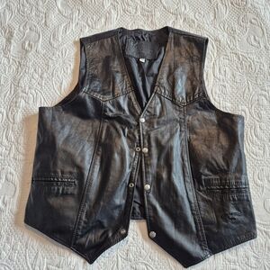 Branded Garments men's size Large black leather lined vest with Camel logo VGUC